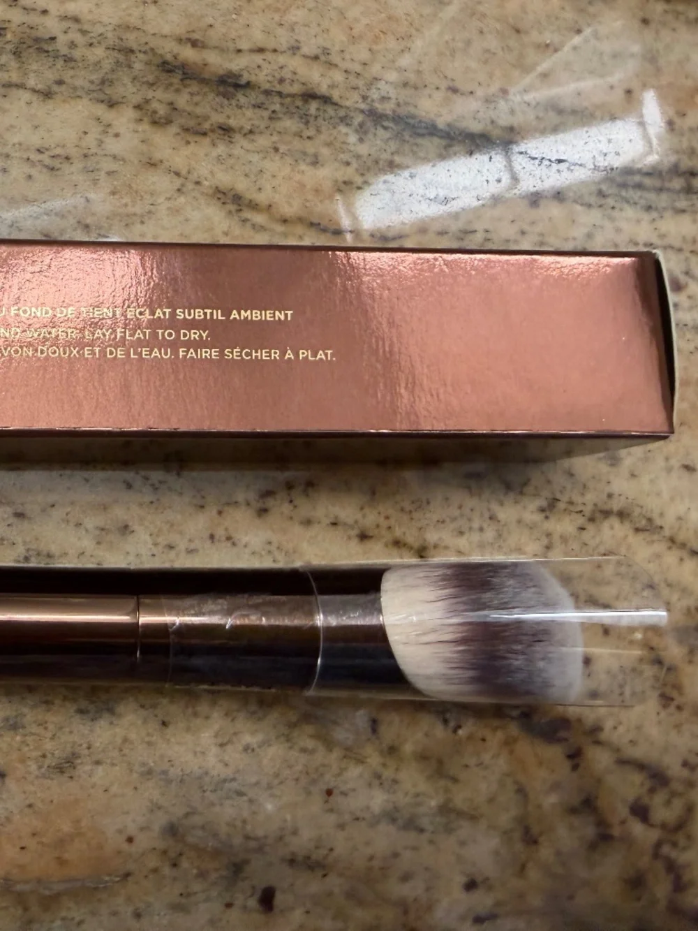 Hourglass ambient soft
